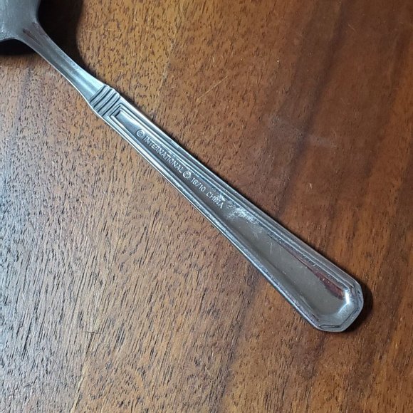 International Roxbury Place Oval Soup Spoon stainless steel 7” replacement - Picture 9 of 11